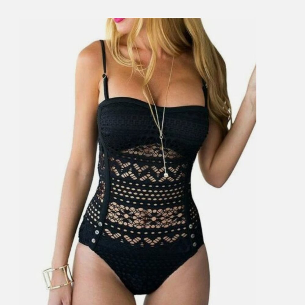 Lookbook‎ Store Women's Swimsuit  Size 8
